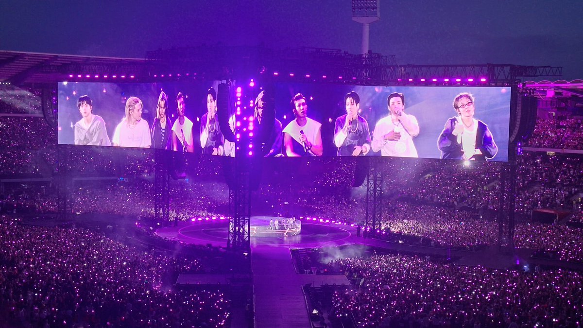 yozoraa_x's tweet photo. @molemates These are the pictures (and the one video) I took from the seats we had. It was such a pretty view. https://t.co/gqzx27qq4q