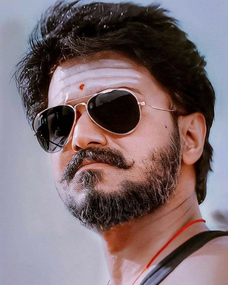 riffath_m's tweet photo. @JDALEXtweets Thalapathy Vetrimaaran Swag https://t.co/HQ2l2ThhMk