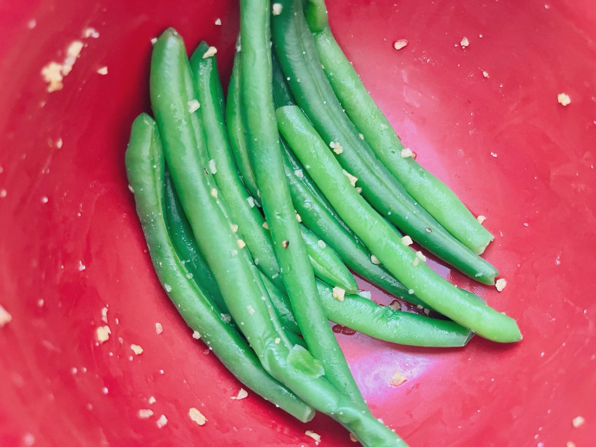 mewantcarrot's tweet photo. nevermind #greenbean 🫛 https://t.co/SHSDfyqICi