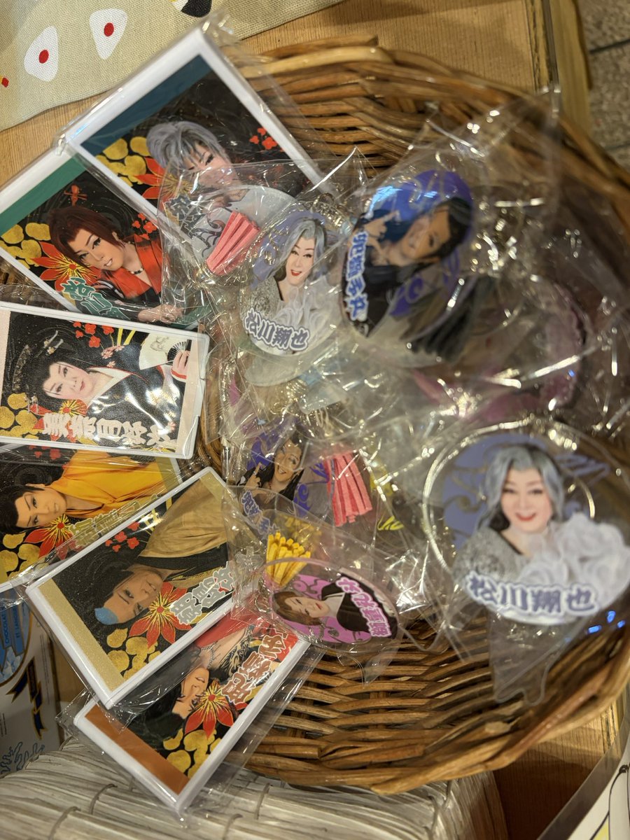 ano0906's tweet photo. 劇団鯱　↓続く https://t.co/7XX4YeKHEN