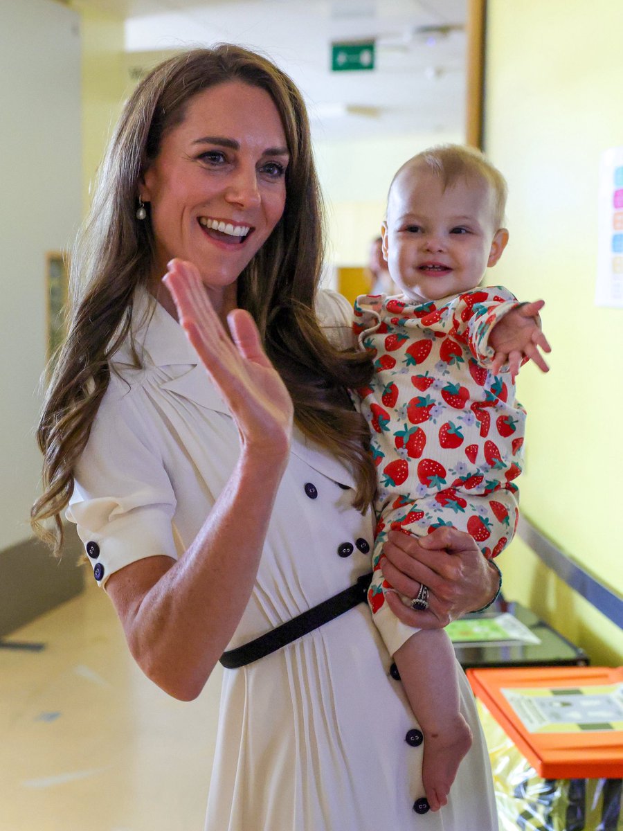 KensingtonRoyal's tweet photo. Learning how specialist expertise, compassionate care and family-centred support helps children at Evelina London Children’s Hospital https://t.co/224xbtxRr2