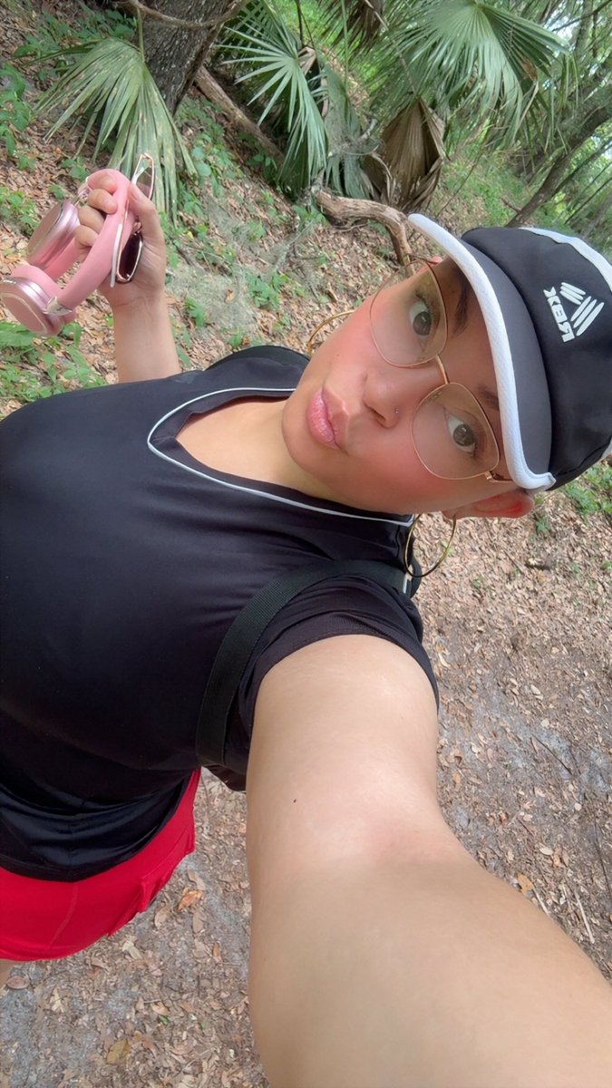 eMommmy's tweet photo. Had a great walk today 😊 https://t.co/17nHGEgAsb
