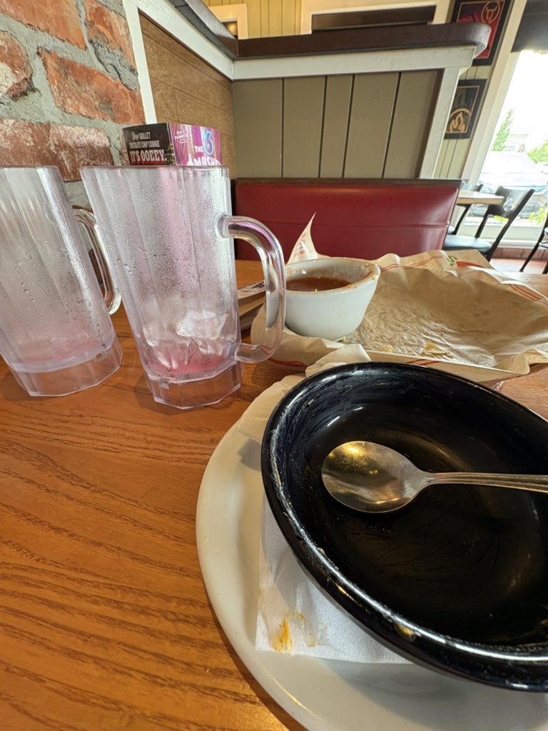 Arilillx's tweet photo. #dieting https://t.co/twqYiSBvlZ