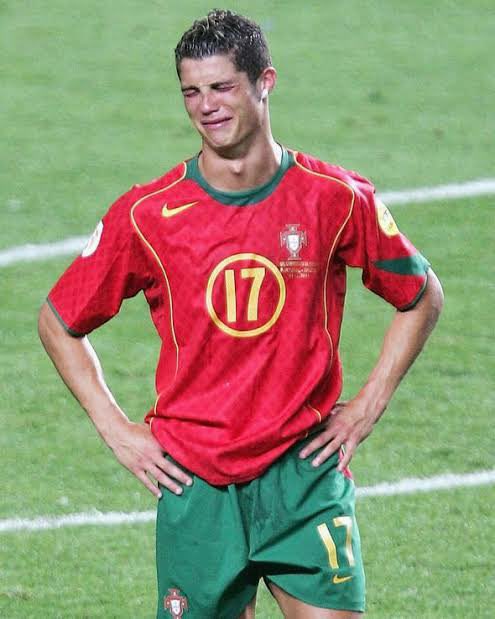 culerLEO_'s tweet photo. @UTDTrey Ronaldo after seeing trey in the stands knowing fully well he’s a bad luck https://t.co/xAwgHZUvUq