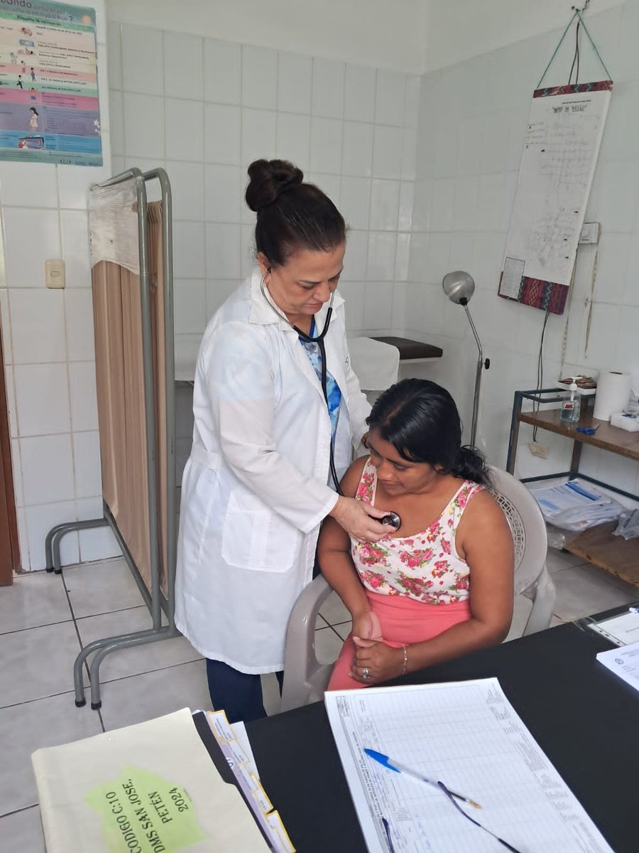 tondique40539's tweet photo. #BMCGuatemala.Petén Norte.
Infinito orgullo y satisfacción sentimos de estar trabajando por la salud de aquellos que más nos necesitan. Por la salud del hermano pueblo de Guatemala.
#CubaPorLaSalud
#HechosYNoPalabras
#CubaCoopera. https://t.co/6Mze7xxDPz