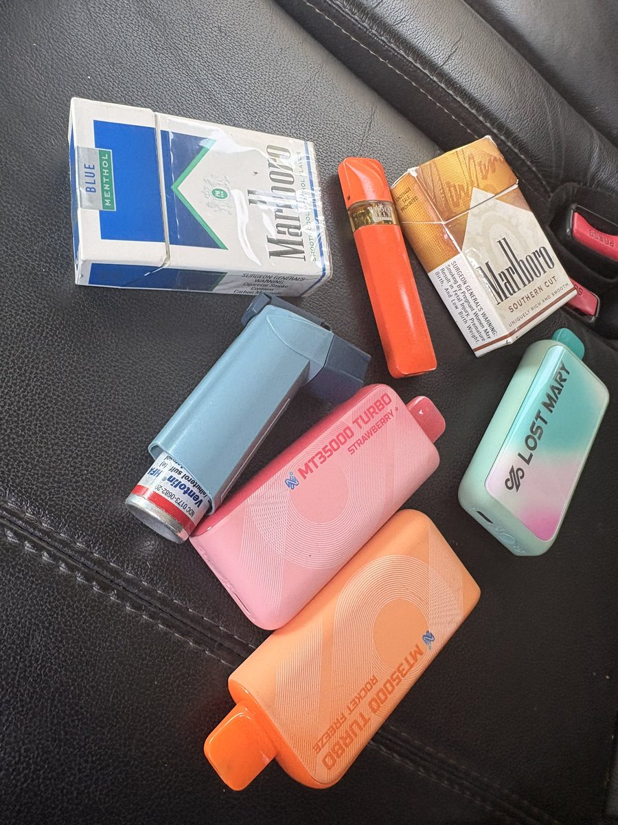 CaptnDutch's tweet photo. yall think im set for my road trip https://t.co/jqHyVHLod4