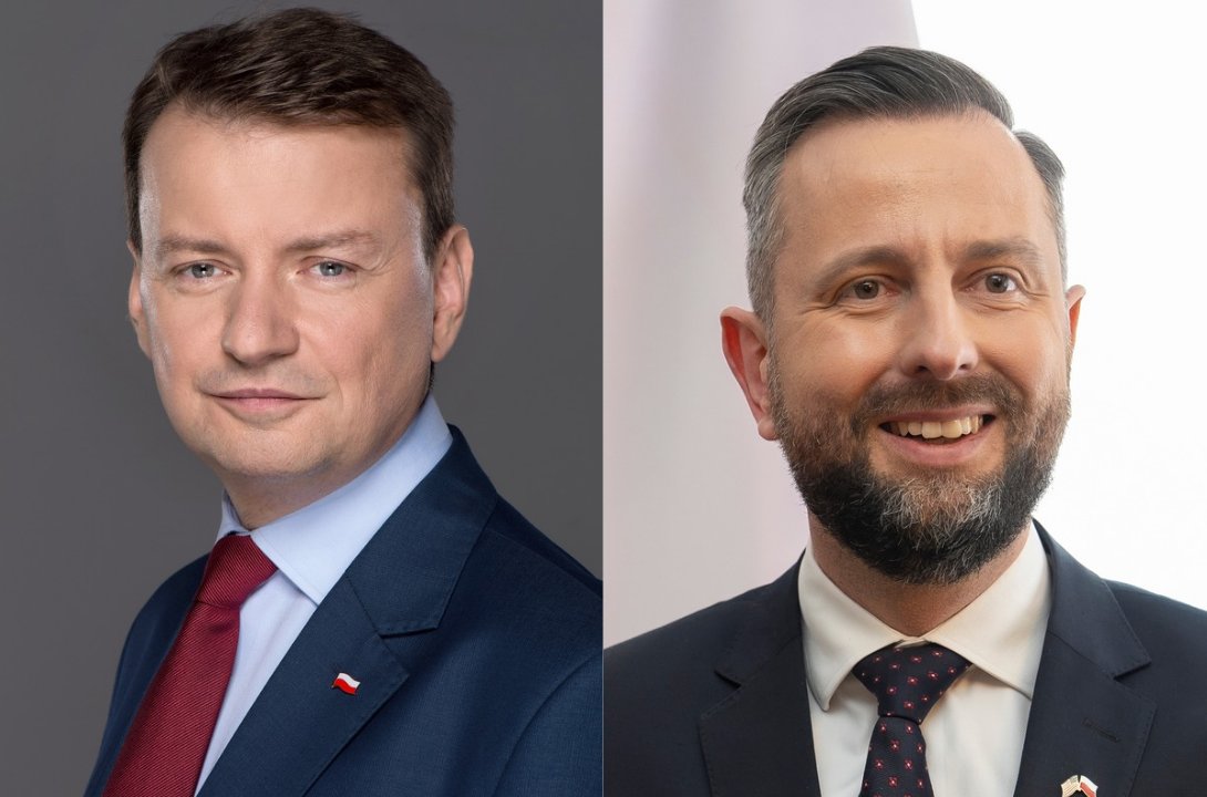 HubnerrMax's tweet photo. Mariusz Błaszczak - szef MON w rządzie PiS, który KUPIŁ Polsce Patrioty i rakiety PAC-3, oraz zmusił Niemcy do przekazania swoich Patriotów na Ukrainę.

Władysław Kosiniak Kamysz - szef MON w rządzie Tuska, który ROZDAŁ Ukrainie polskie rakiety PAC-3, bo Niemcy tak mu kazały. https://t.co/WjzI7n2zR8