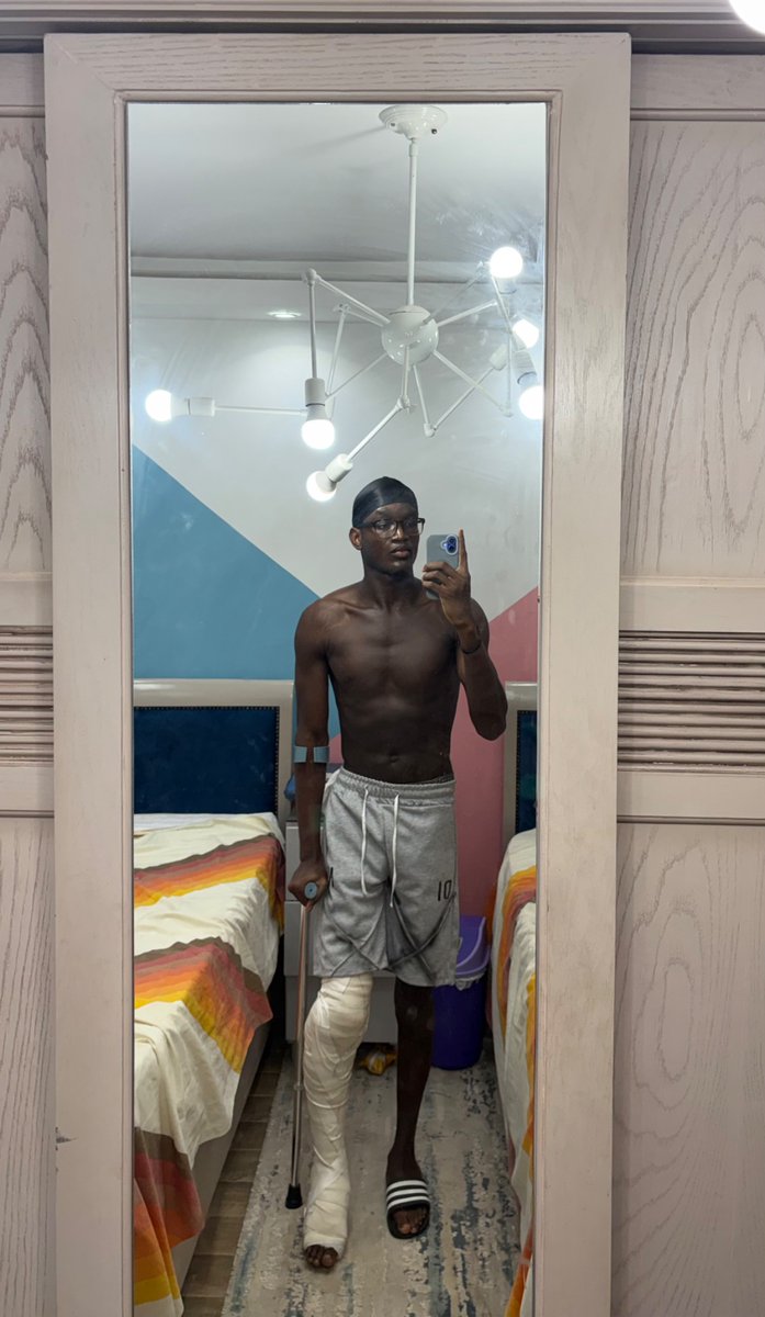 Baddy of Lagos 👑 tweet media