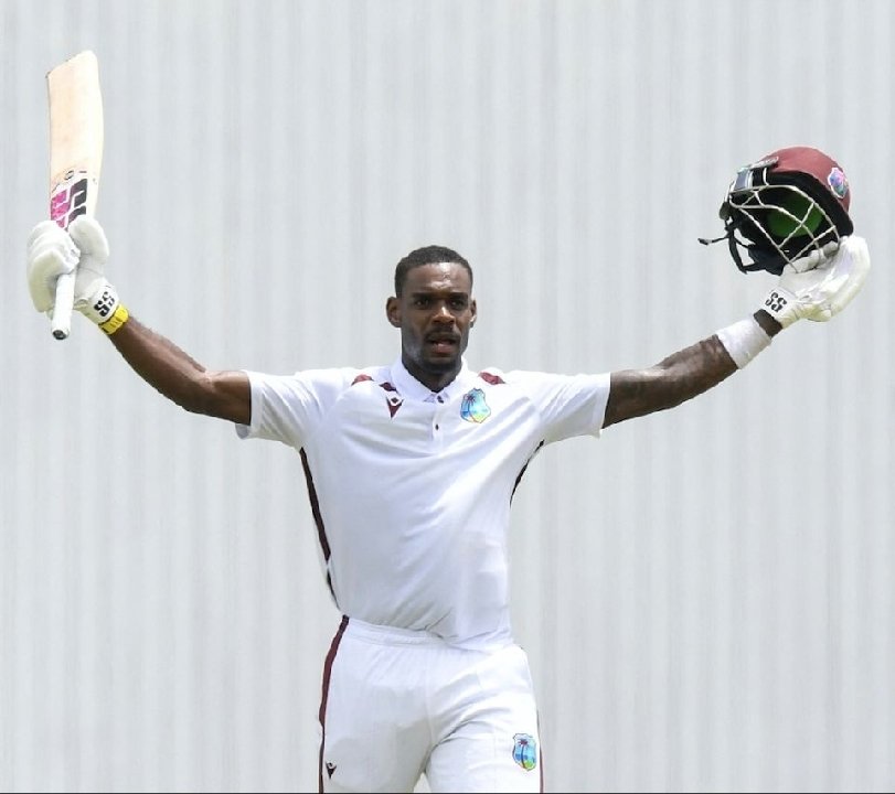 wiplayers's tweet photo. That's a third Test century for Justin Greaves, well-played 🔥🎊
...And he's now on 150 and eyeing the double 😎
Congrats Justin 🌟🥂🥳
#WIPlayers https://t.co/1hBc8XI6VR
