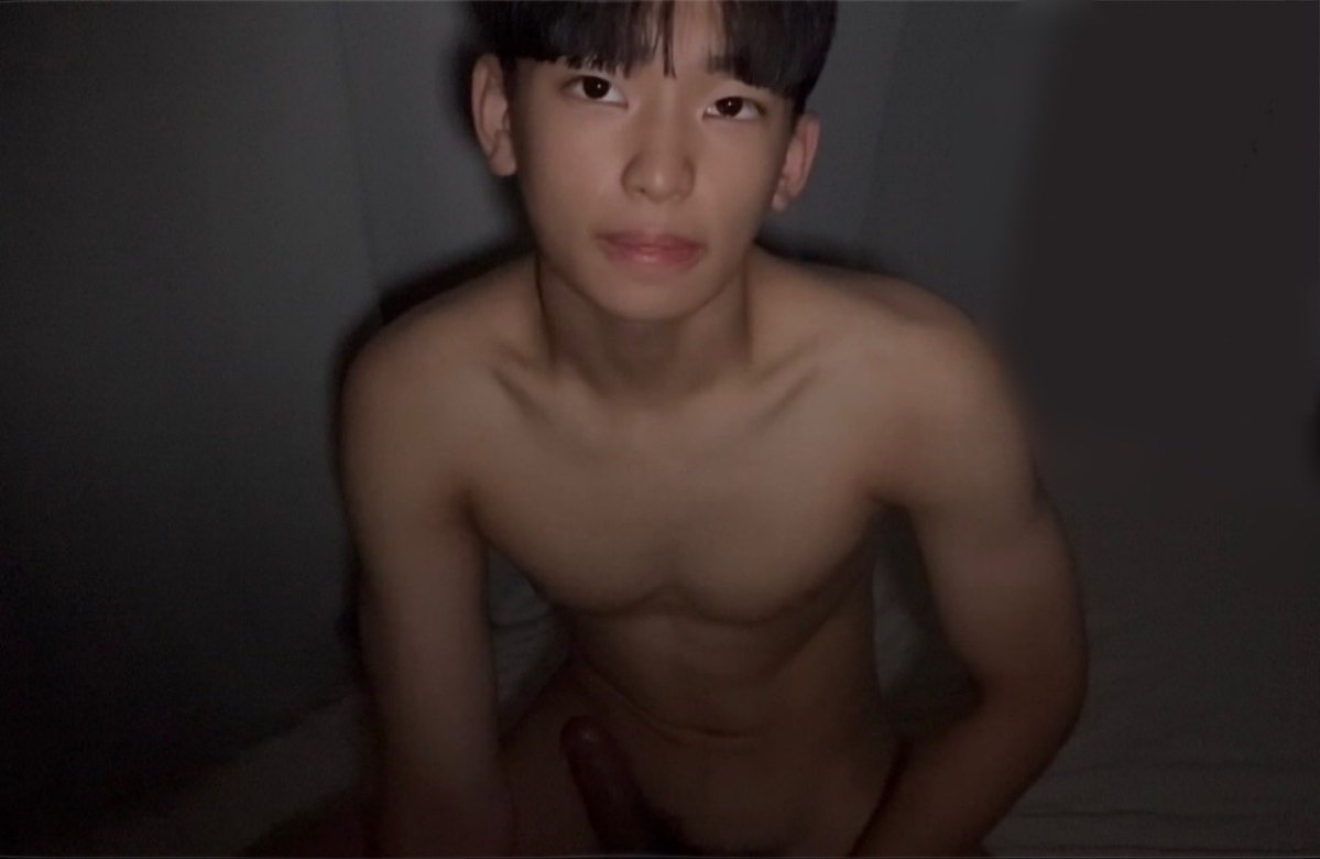Xdeynsu's tweet photo. 어떤디 #게이 #ㄱㅊㅅ #게친소 #노모 #gay https://t.co/fkDVrssWgw