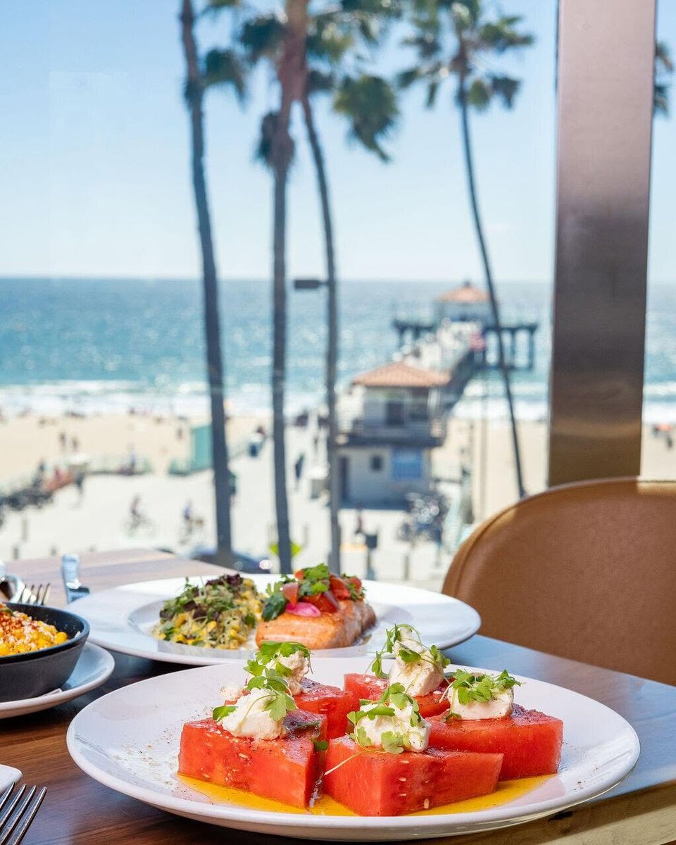 StrandHouseMB's tweet photo. Summer lunches with a view. https://t.co/oUvFftdvHJ