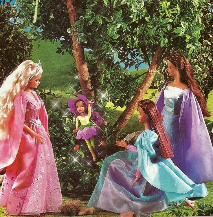 IGdolljunk's tweet photo. How it feels when people respond to you in the group chat https://t.co/Hvt4UbMwbw
