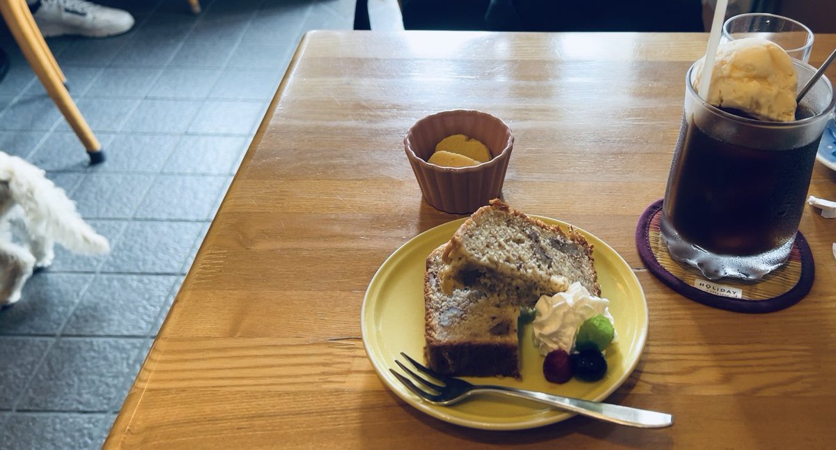 _hobbyy's tweet photo. 気分が落ち込んで寝れないので最近(?)行ったカフェの写真でもあげておこう…… https://t.co/aru991Dv1L