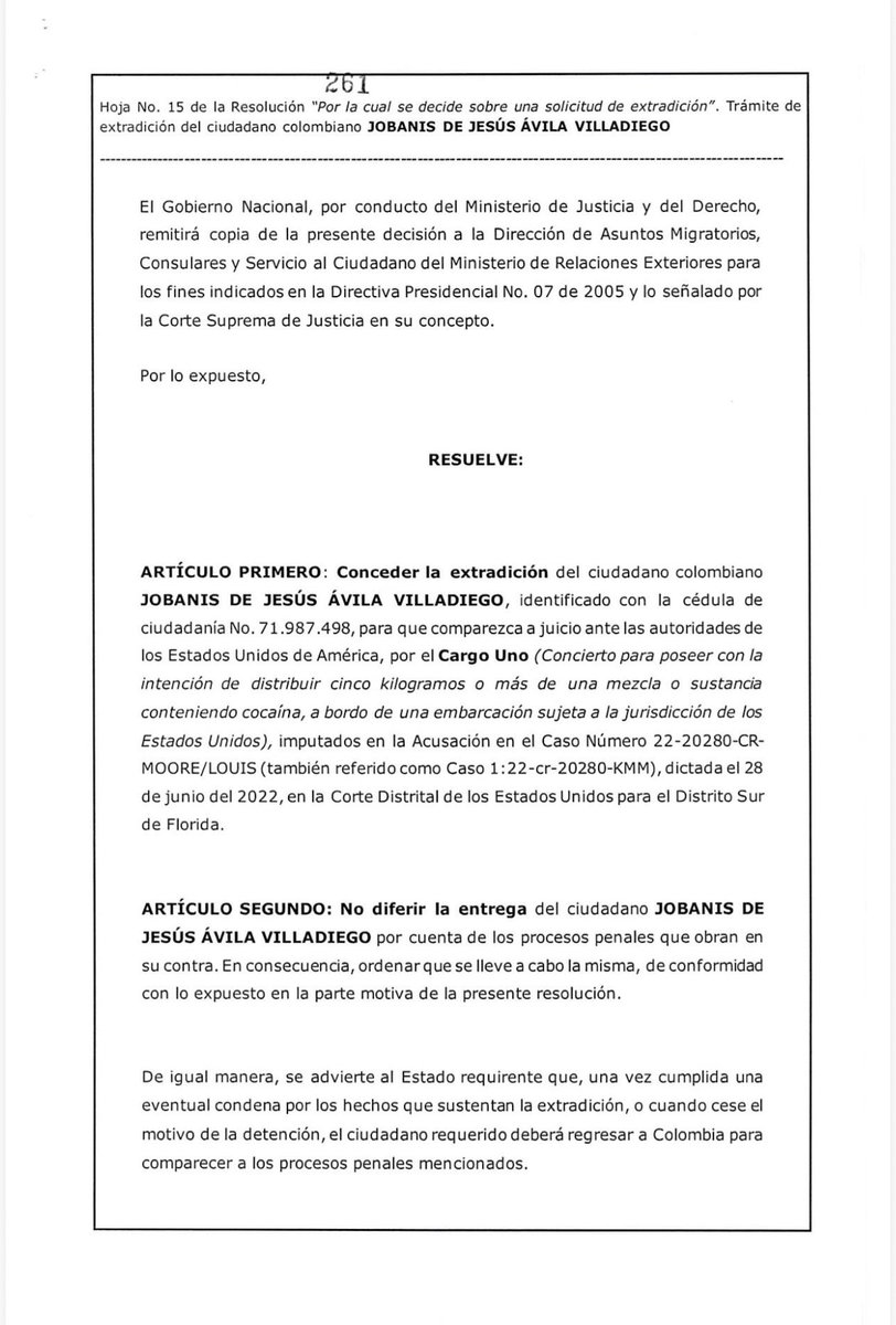 AndresCamiloHR's tweet photo. El presidente Gustavo Petro (@petrogustavo)  firmó la extradición de alias “chiquito malo” del Clan del Golfo, una vez su captura se de, se procederá con la extradición y entrega a las autoridades de los Estados Unidos. https://t.co/aLe3Ea6Flf