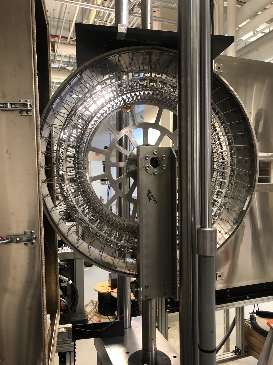 Astrolab_Space's tweet photo. The highest traction space tire was tested with NASA support. 

Our rovers’ tires — developed along with @Venturi — have been tested in facilities everywhere from NASA’s Glenn Research Center to Johnson Space Center. 

The hyper-deformable tire is made up of 192 cable spokes and 96 springs. NASA test platforms put each spring and spoke under scrutiny in the harsh environments they will experience on the Moon. 

We test on Earth so it works on the Moon.