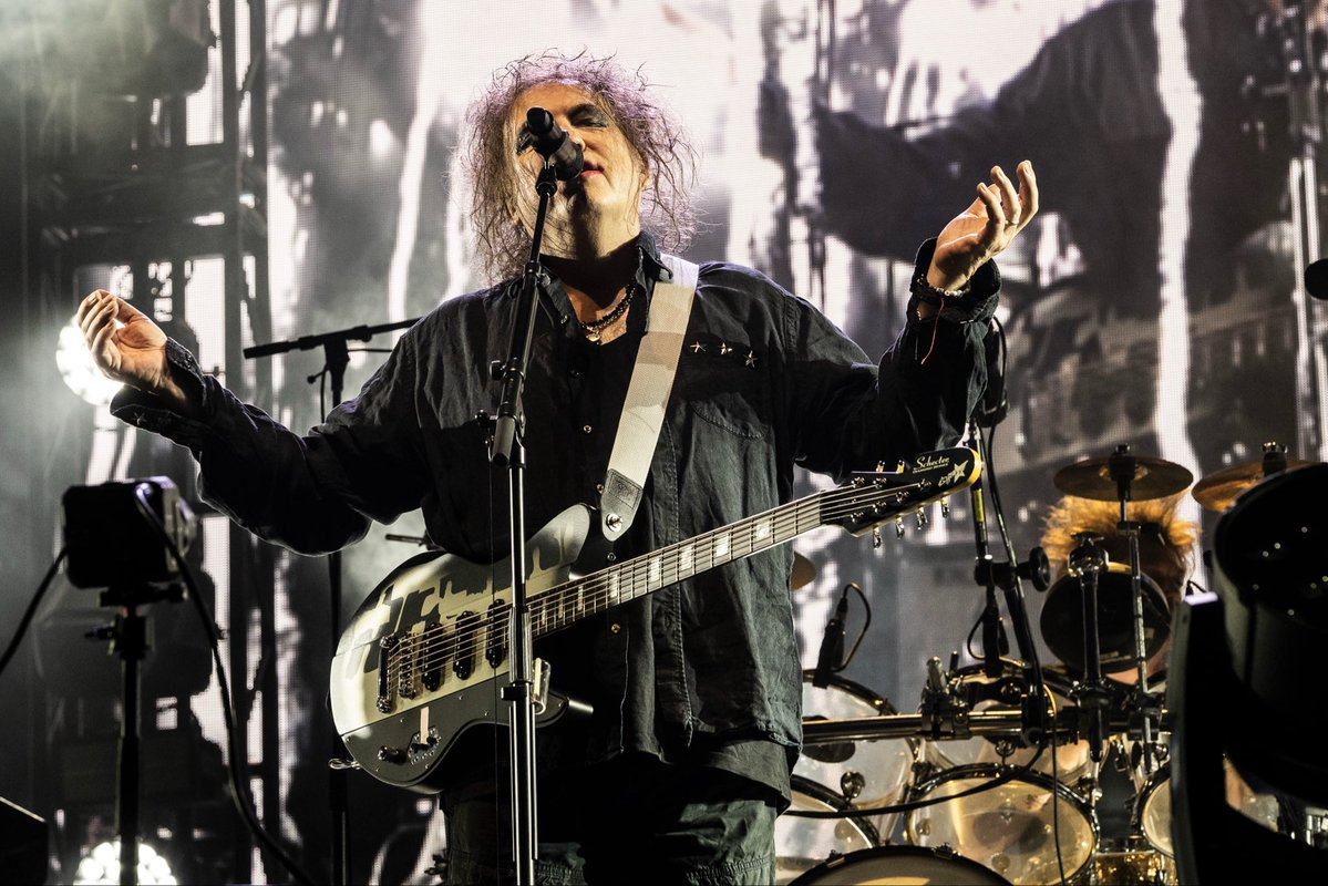 thecure's tweet photo. 45 YEARS TO THE DAY SINCE OUR FIRST APPEARANCE… fRP,fR’N’R...
THANK YOU @RockWerchter 

📸 Koen Keppens https://t.co/X7Wmo79NVZ