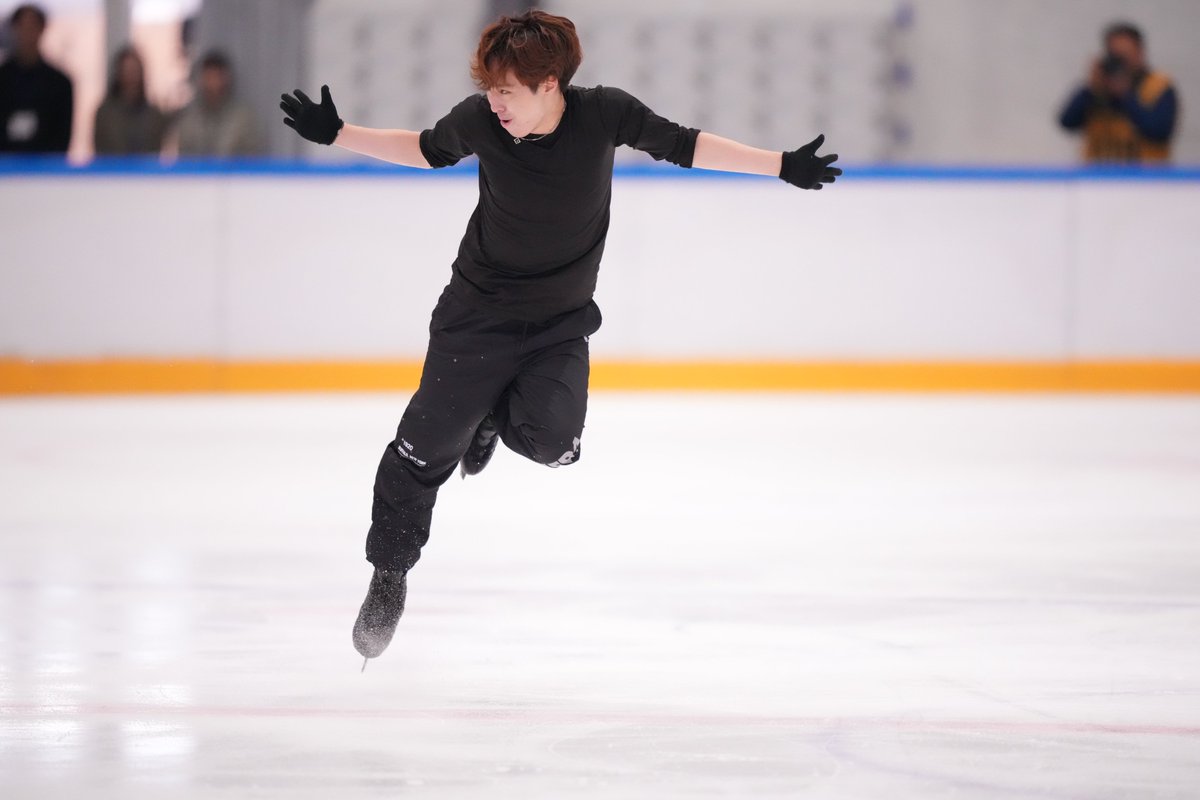 AxelQuadruple's tweet photo. 〈シニア強化合宿〉

Photo by Joe Kobashi https://t.co/HoMdraum4e