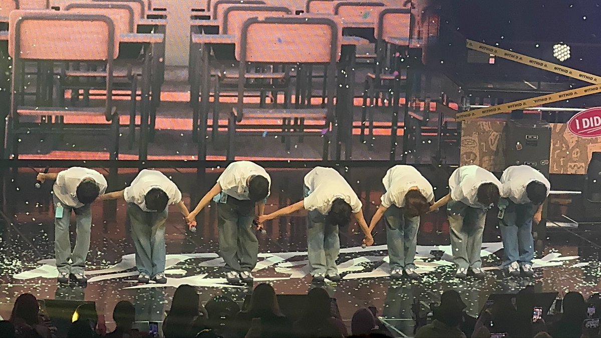 kyuxgi's tweet photo. 돌아가자고제안 https://t.co/R5Fzjgcd2x