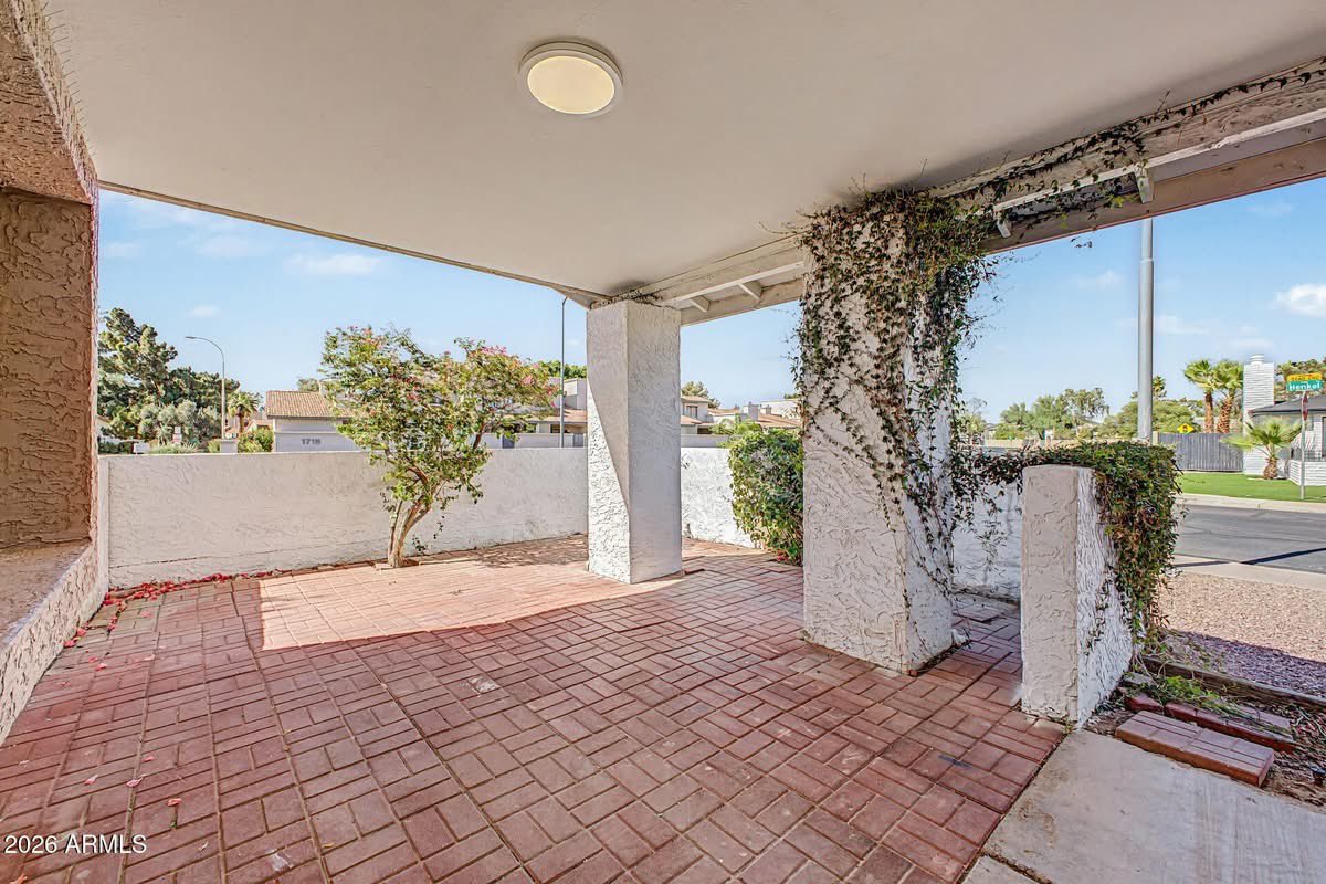 realbrianhoff's tweet photo. New listing in the Mesa area!

Beautiful, turnkey home that's ready for its next owner

$525,000
1726 S Henkel Cir. Mesa, AZ 85202
4 Bedrooms | 2 Bathrooms
2,004 Sq Ft
Built in 1979

Fully updated and move-in ready with fresh interior and exterior paint.

https://t.co/VdNK4tOtME https://t.co/PWMm8545cL