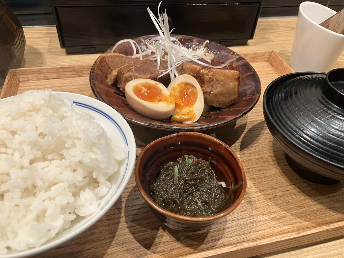 Sakemaniax's tweet photo. 夜ご飯 https://t.co/LMVwNHeSz2
