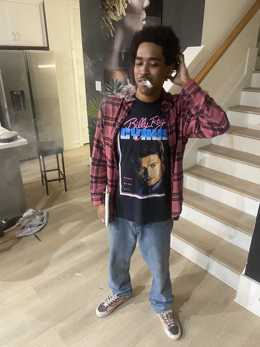 playa_cam's tweet photo. More life more swag https://t.co/tuuK2bIgBu