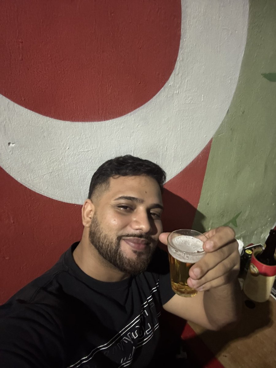 ijoonathan14's tweet photo. Toma uma comigo ? https://t.co/eBBmCOXoMn