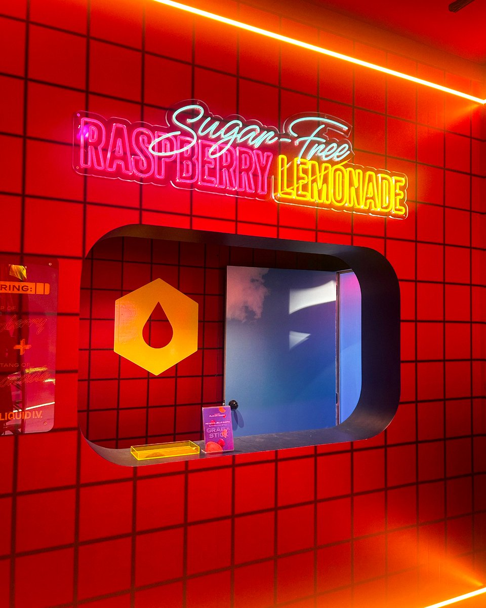 MadeFirstTn's tweet photo. Liquid IV Flavor House at Project Glow

For this 30x30' maze-style interaction, MadeFirst fabricated vinyl wrapped walls, interactive rotating hexagon windows, themed LED light pieces, dimensional logos, and a giant Cherry Ring Pop. https://t.co/mAU5n8nFN8