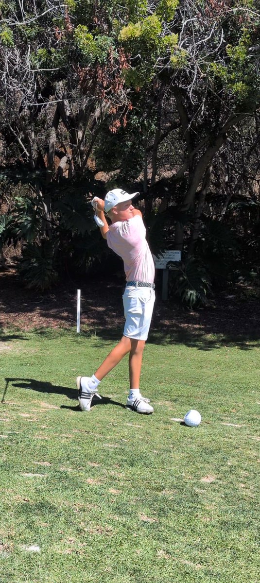 MiamiValleyGolf's tweet photo. Springfield's Chaz Zitzner, age 12, is leveling up his play this week - taking part in his FIRST WORLD Competition.
The "USWING MOJING" Jr. World Championship, a 3-day competition, kicks off tomorrow in San Diego
https://t.co/n5aUylzkWs
#miamivalleygolf #jrgolf #springfield https://t.co/BsrzYrXBj4