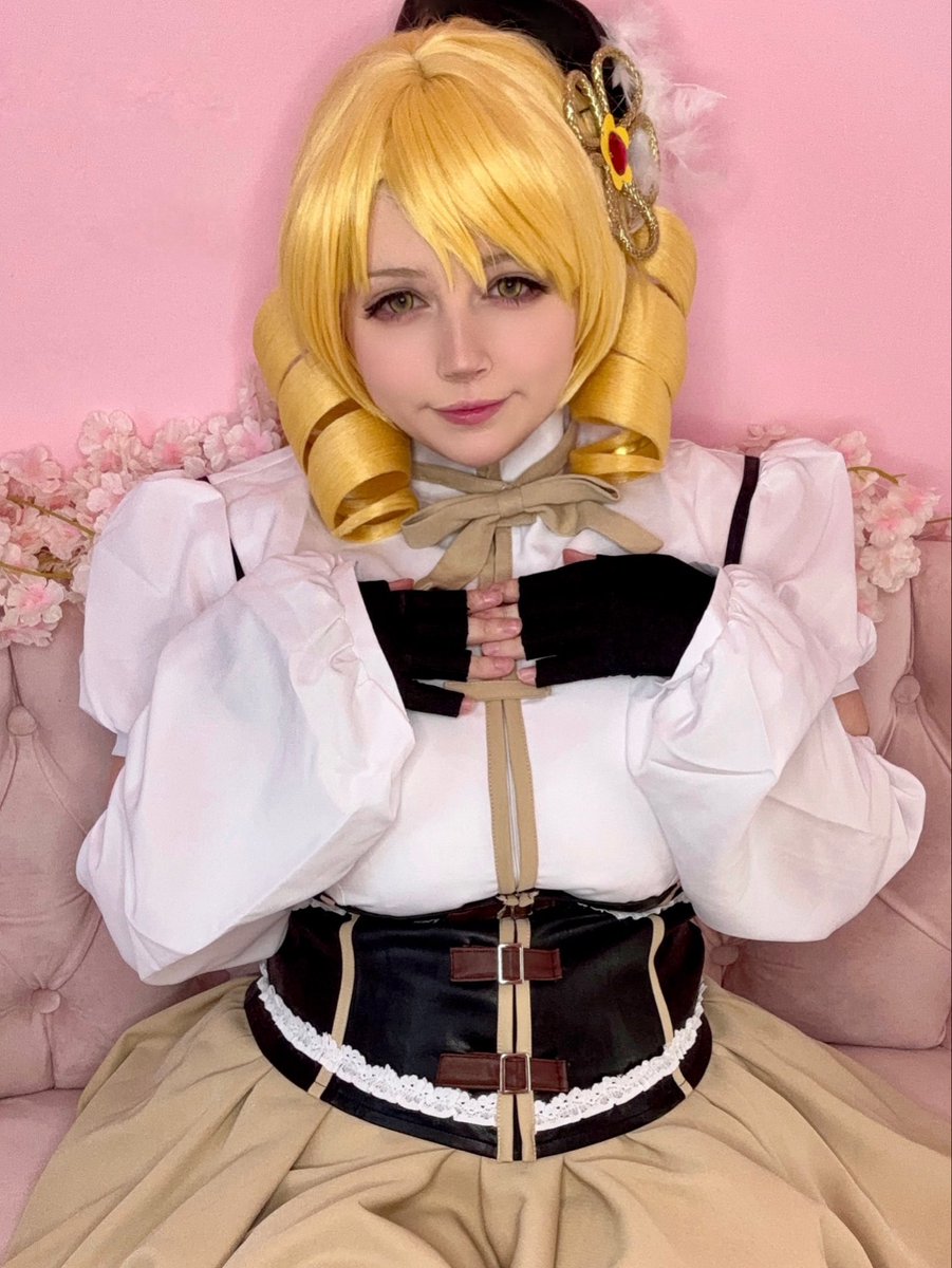 rurutan_cos's tweet photo. 1 or 2? 👀

mami tomoe cosplay 💛 https://t.co/r5VyDoecVd