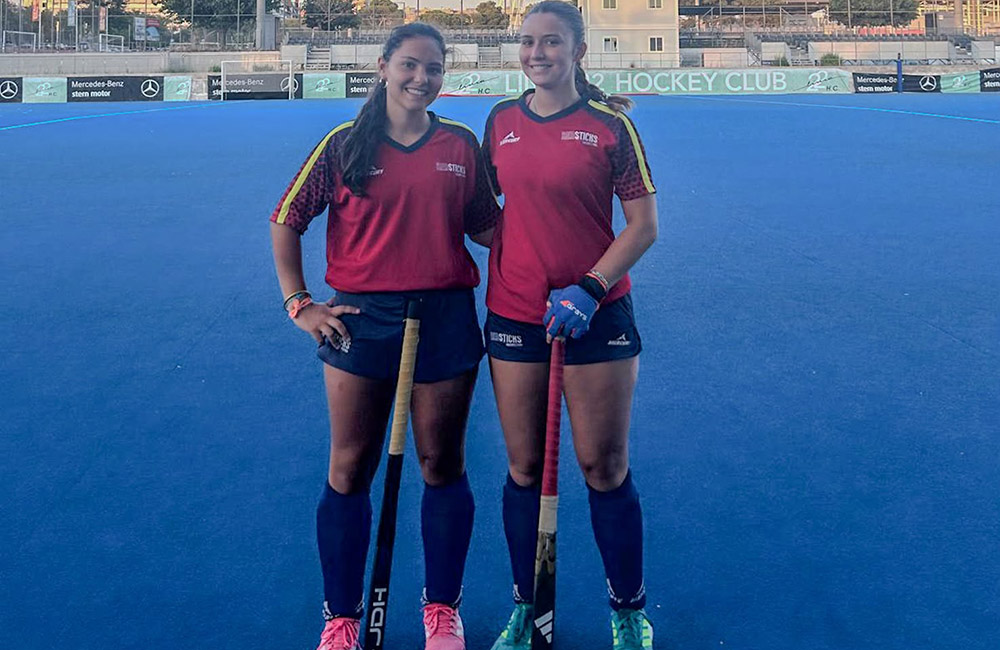 gabycumbreras's tweet photo. El @chsanfernando sigue de enhorabuena y sus jugadoras Marina Sánchez Cabrera y Valeria Bey Galvín disputarán con España sub18 el Torneo 8 Naciones en Alcalá la Real, Armilla y Ogíjares. Además, Israel García está en el staff de España sub18 masculina.
https://t.co/dcsZw7FnNt https://t.co/PaLN0tBEsE