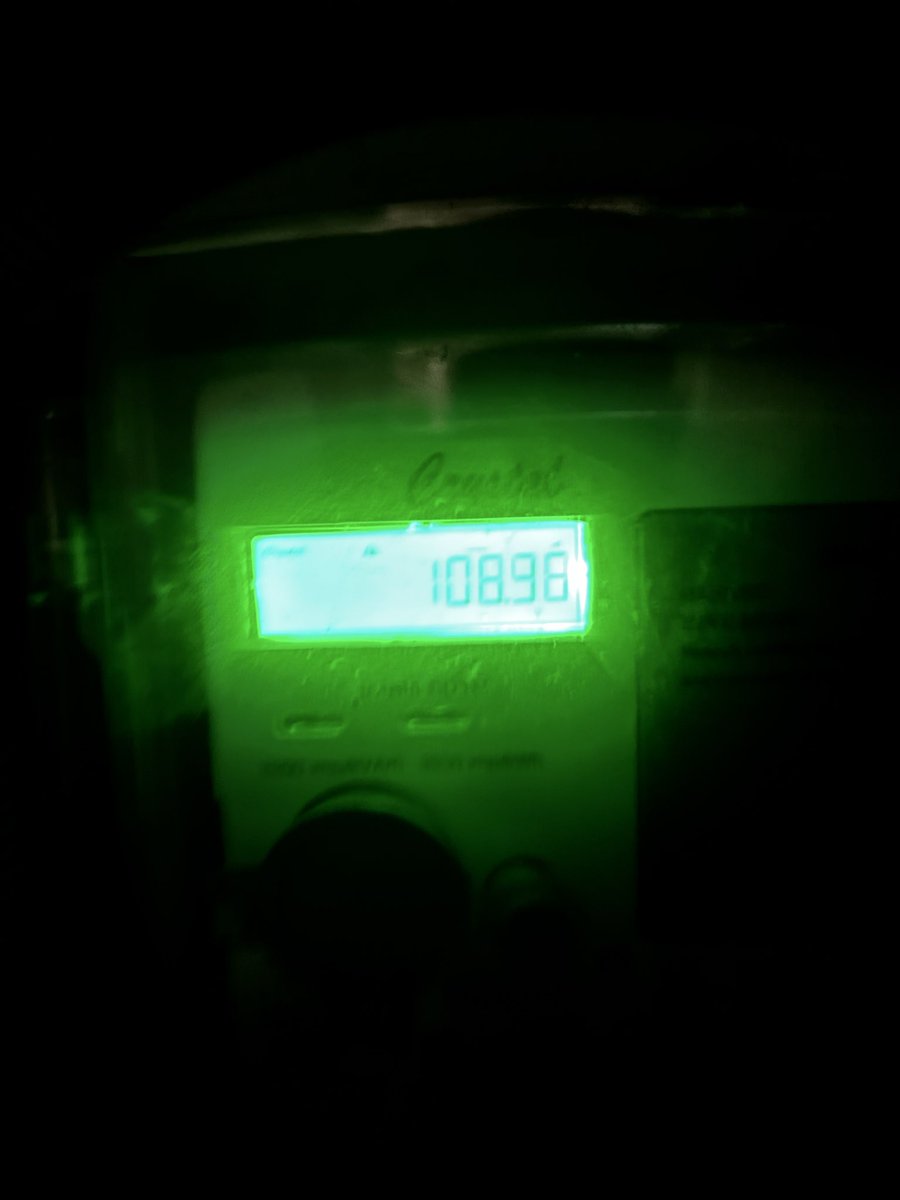 smax1three's tweet photo. @ApdclDibrugarh @apdclsocial @PrasantaPhukan_ @himantabiswa @mlkhattar It has been 2yrs that I have been complaining about low voltage every hot summer day. We’ve prepaid meters so we even pay in advance, do we deserve this service? Is a solution to this too much to ask for? https://t.co/SAn1TxCHXN