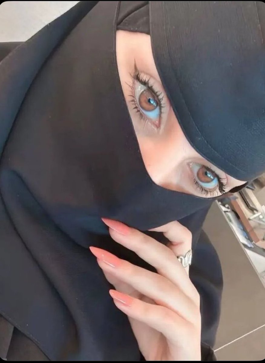 Mahgobnitwu's tweet photo. وش أكثر شيء تضيع وقتك فية؟ https://t.co/n3r4Ntyxc8