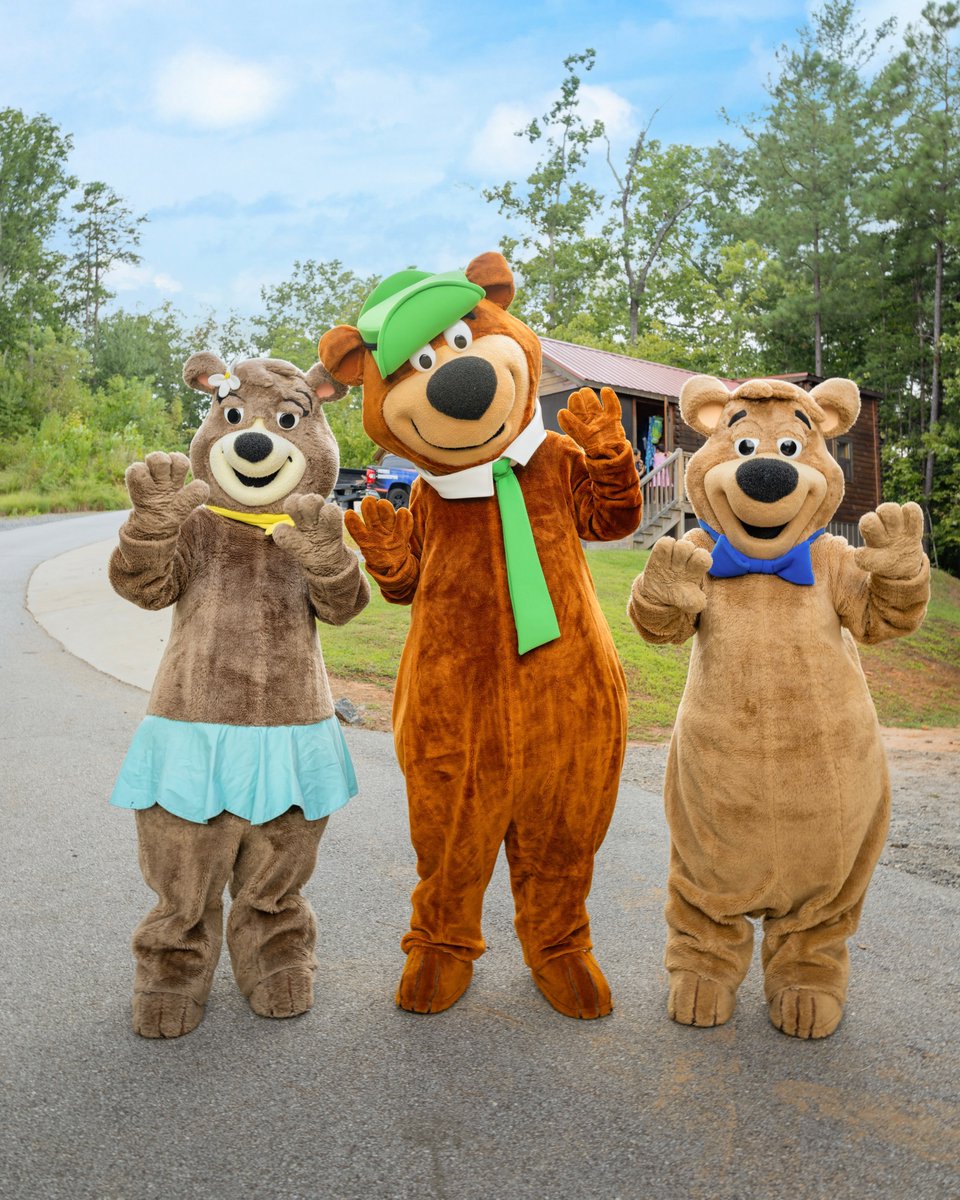 VisitRCNC's tweet photo. โ๏ธ The ultimate family summer getaway is waiting at Jellystone Park Golden Valley! ๐ป๐๏ธ
Make unforgettable memories this season and book your summer stay at the link below!
https://t.co/N8D6towBmd
#RutherfordCountyNC #JellystoneGoldenValley #BlueRidgeFoothills #VisitNC https://t.co/l6INyW6Jro