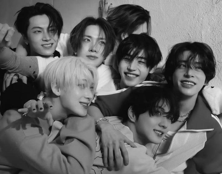 seralee1519's tweet photo. They walked through the darkness not because they had no choice, but because no one had to face it alone. Their shadows became one, and so did their destiny.

#SHADOWBOUND_SEVEN
#INSEPARABLE_SEVEN https://t.co/YAqR1Q9MIT