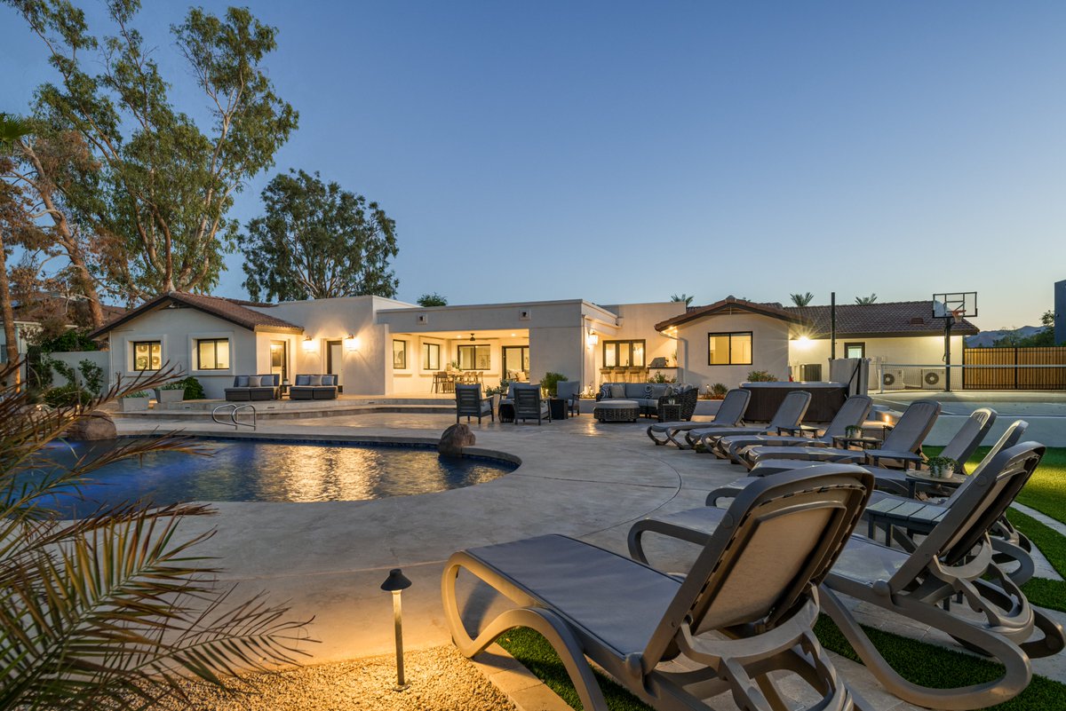 Mav_Builders's tweet photo. Want to see more of our work? Check out our portfolio of past projects on our website! https://t.co/M0KsfZDEoG
#contractor #builder #construction #developer #remodel #newconstruction #generalcontractor #localbuilder #development #Arizona #AZ https://t.co/HspRUVZrdS