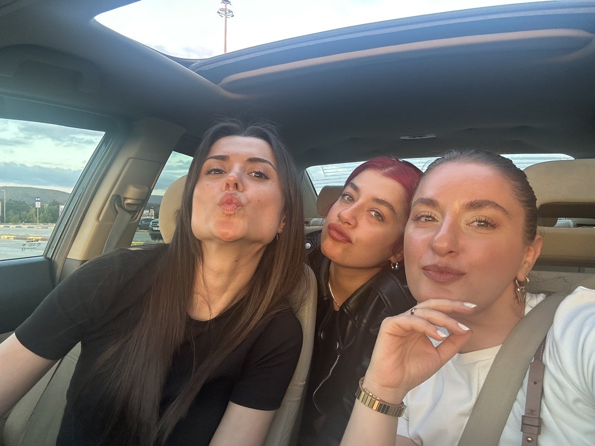 Ecevilll's tweet photo. Sis ♥️🤌🏻🧿 https://t.co/i2u6Zb3q4Q