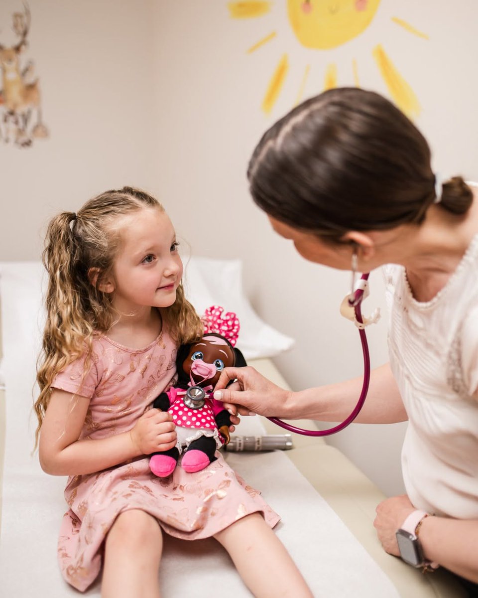 GoodLifeND's tweet photo. As a healthcare professional, you're already good at listening to hearts. ❤️

Maybe it's time to listen to your own.

North Dakota offers big career opportunities, supportive communities and room to enjoy life beyond work.

📍West River Health Services

https://t.co/KE3yeYeu2R https://t.co/6q1ucq1gbv