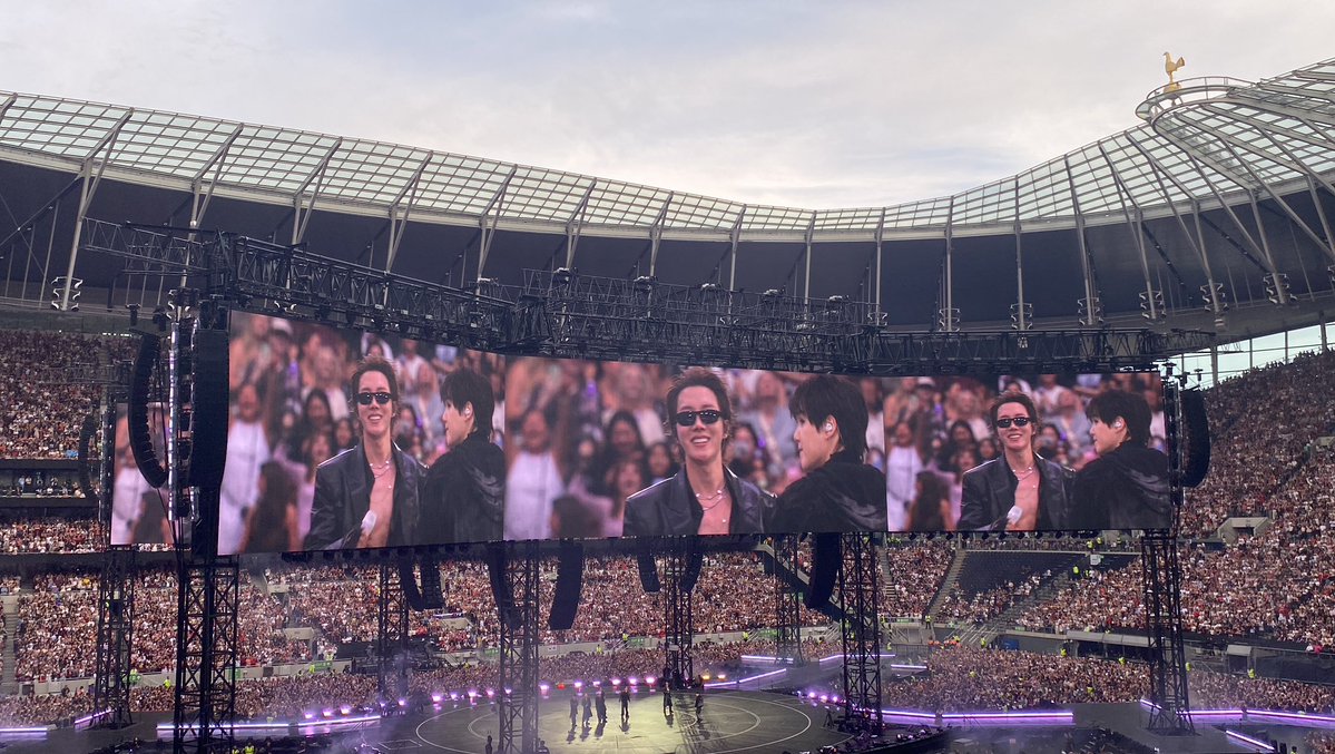 yunwugi's tweet photo. are you ready to be bred jung hoseok https://t.co/oLoYeGCWO8