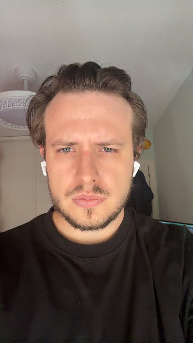 sergioo97_'s tweet photo. Hacia mucho que no me hacia una foto https://t.co/l3uciHlOTo