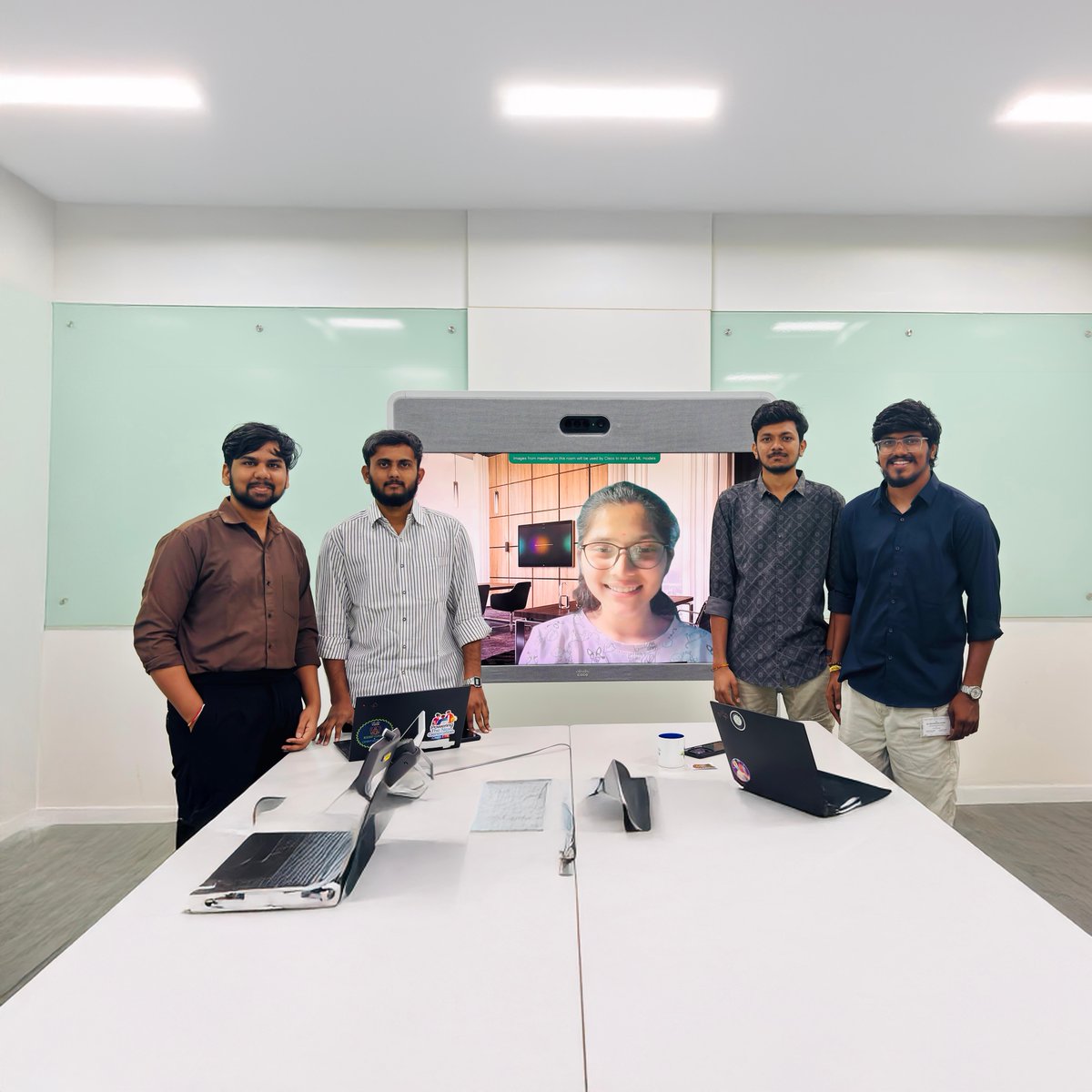 Cisco tweet media