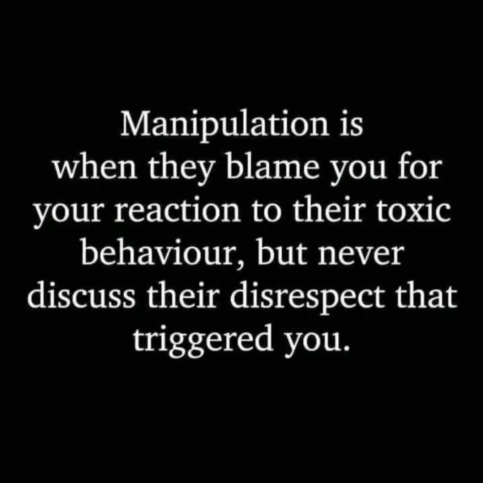 Georgemosiah's tweet photo. 🧐People who are guilty of mistreating you are offended by everything you say!⛓️Eur👺💀pean⛓️👀🤔🙆🏿‍♂️🙆🏿🔆🌍💫💥✊🏿🔥❤️🖤💚 https://t.co/evChntgwIR