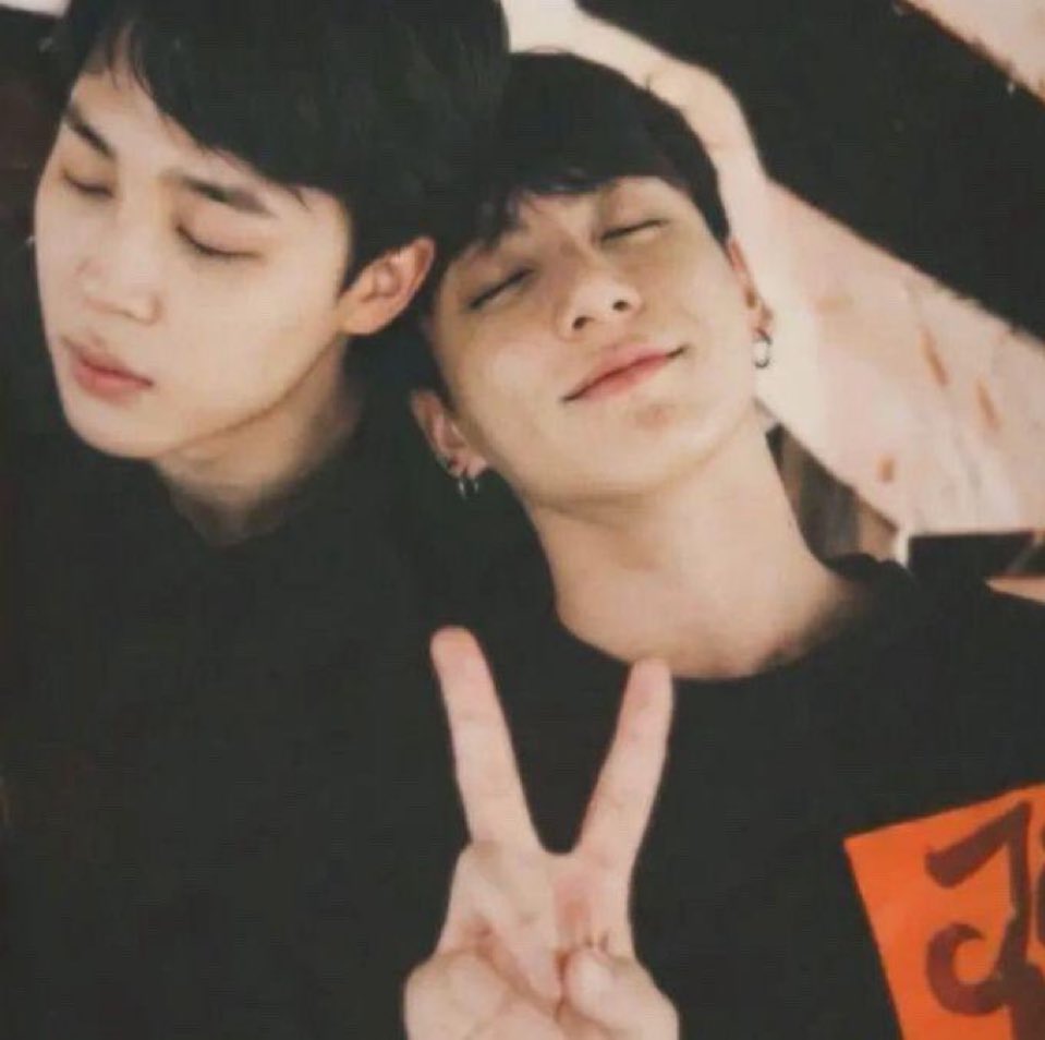 DboraValle7's tweet photo. @jikvanpjm @pjmloiro E eu sou uma apaixonada pelo amor deles! https://t.co/dJnnkwKYMp