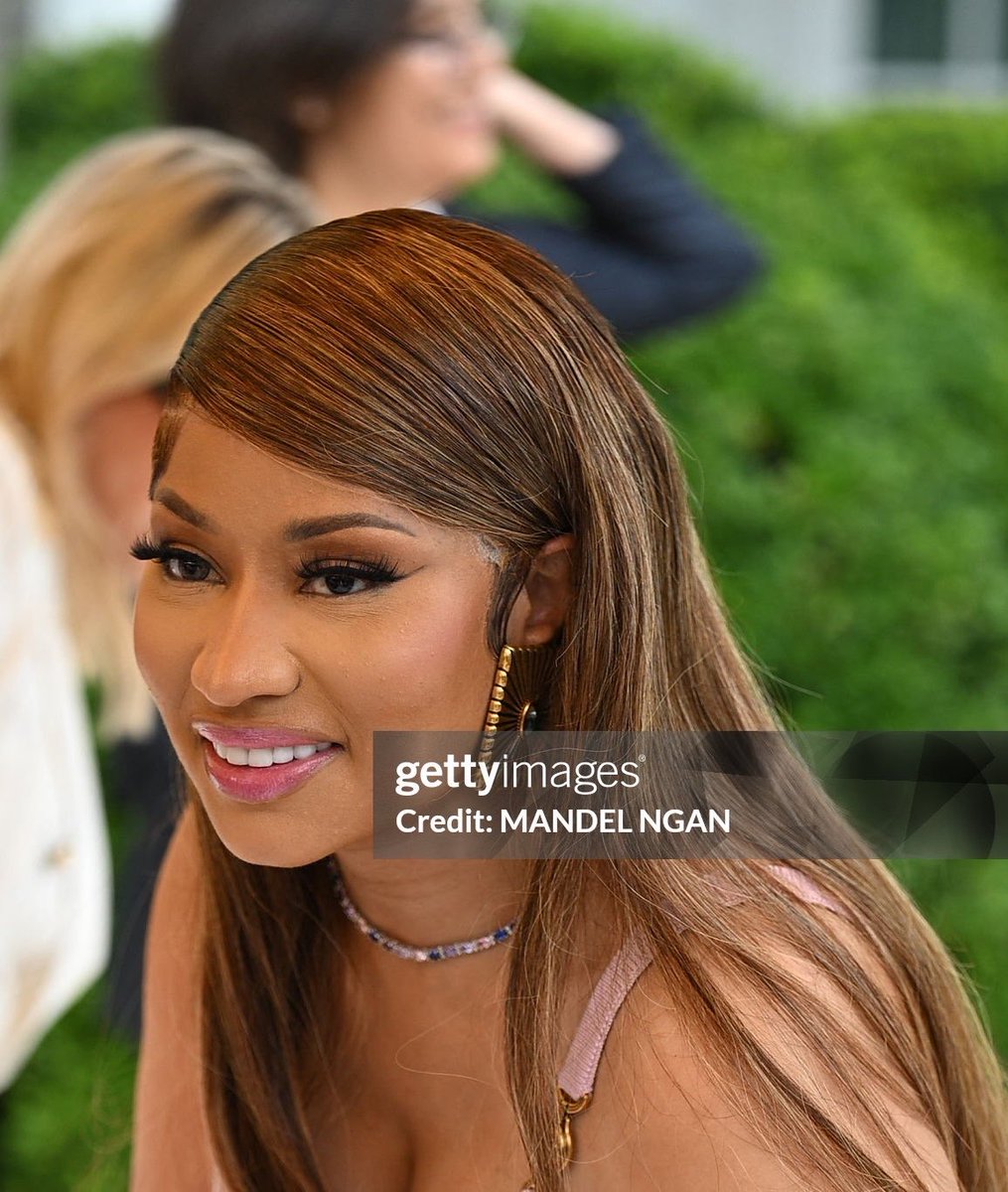 Mimi tweet media