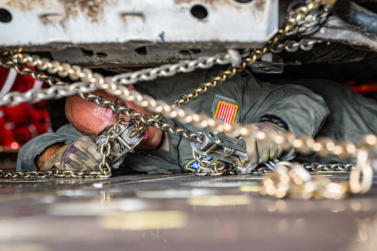 U.S. Air Force tweet media
