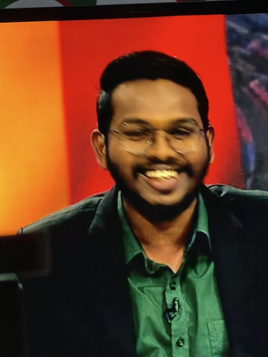 fairibbe's tweet photo. ދައުލަތުގެ މީޑިއާ އަށް އަރައި އިނދެ ބެޓް ކުރާ ވަހަކަ މީނަ ދައްކާއިރު މިކަލޭގެ އަށް ނޭގެނީތަ ޙަރާމް ކަންތަކާ ޙަލާލު ކަންތަކަކީ ކޮބަިއިކަން @psmnewsmv https://t.co/oKpFqEAfk6