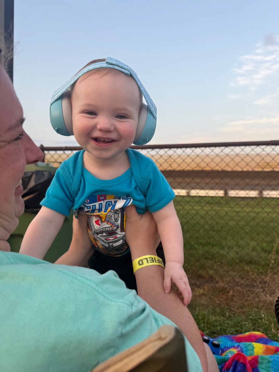 DT_RRracin's tweet photo. The 500th USAC Silver Crown event at the Terre Haute Action Track! And also Leon’s first race! He made it all 100 laps and 6 hours at the track! 🇺🇸💥🥳🏁 #bigbootygirls #THAT #merica #fambam #infield https://t.co/5hOVlxitNw