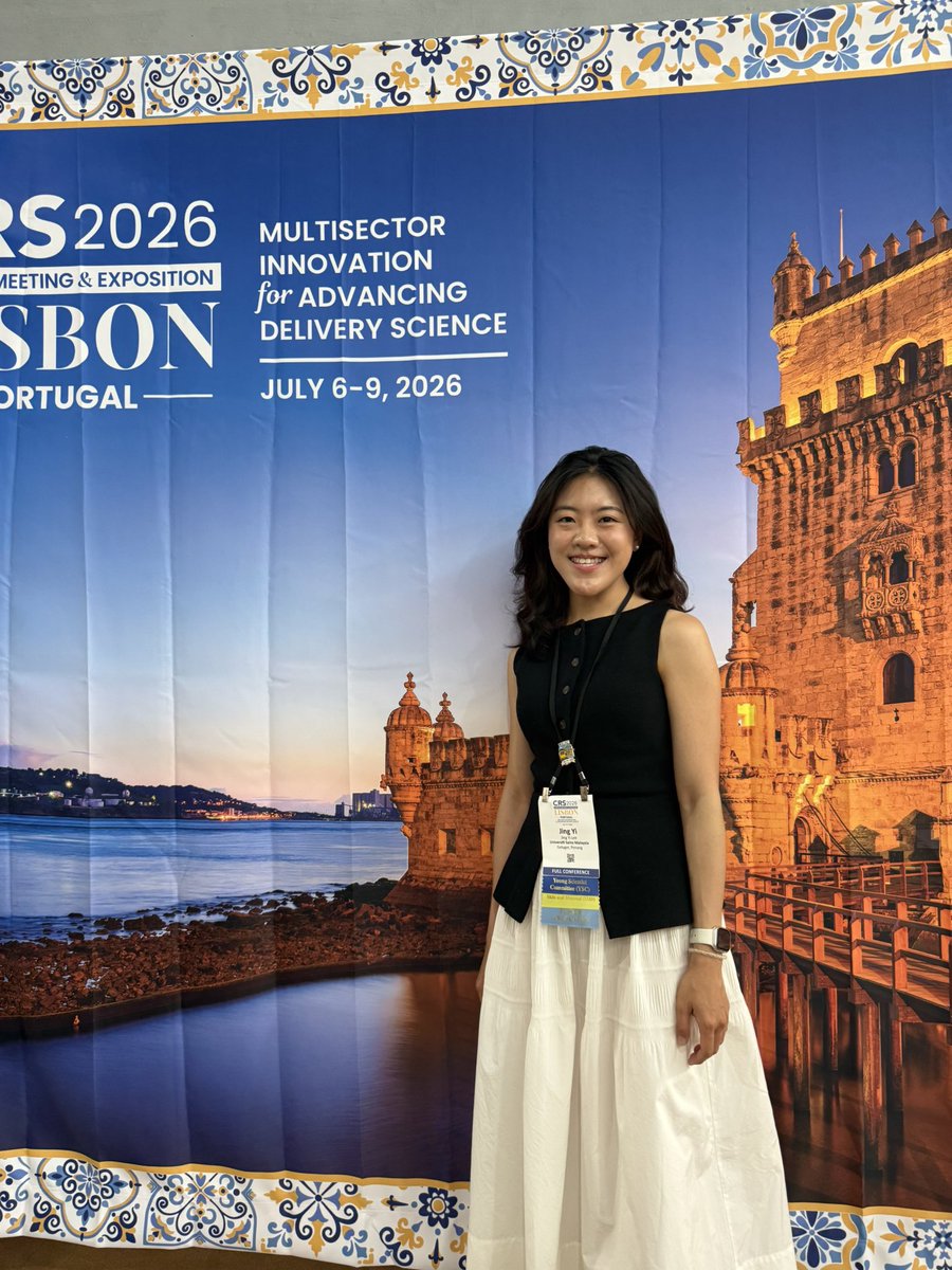 esteelee_'s tweet photo. From a simple sketch to the @CRS_YSC badge for our speakers and #YSC members. ✨
Really happy to see my design customised, printed and worn at the meeting. A small design but a happy moment.
Grateful to be part of a committee that brings ideas to life!💙💚
#CRS2026 #CRSYSC https://t.co/vTqDEyQHC0