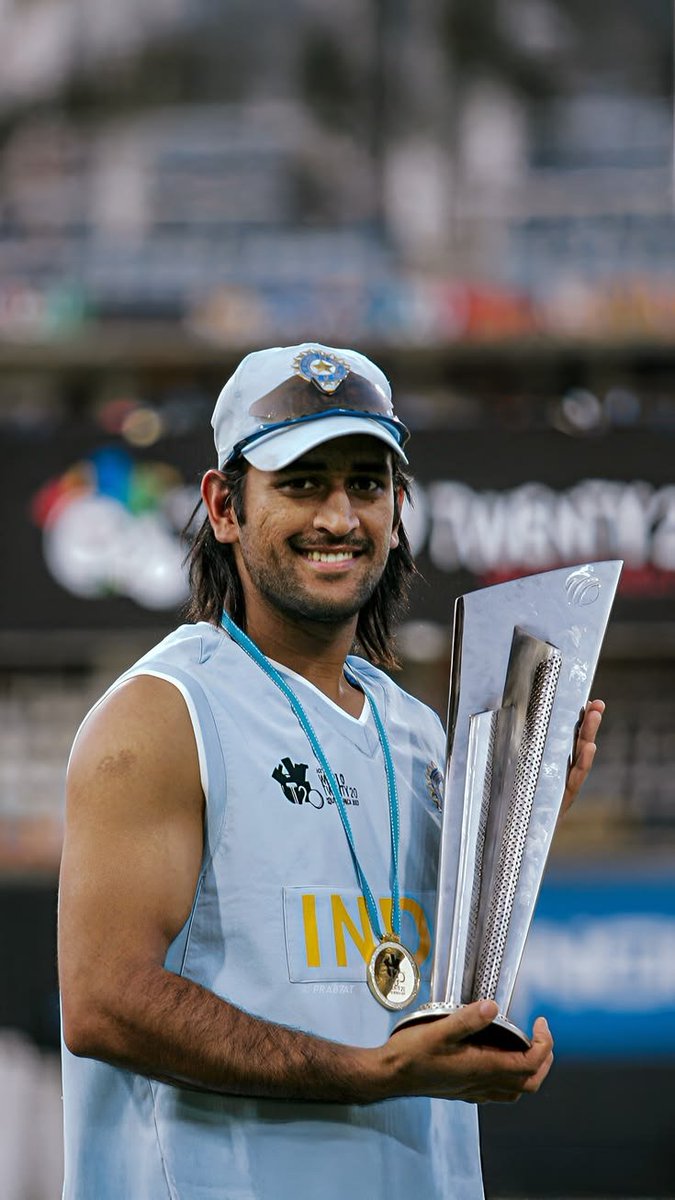 saistar01's tweet photo. #HappyBirthdayDhoni https://t.co/PwZIrepjfB