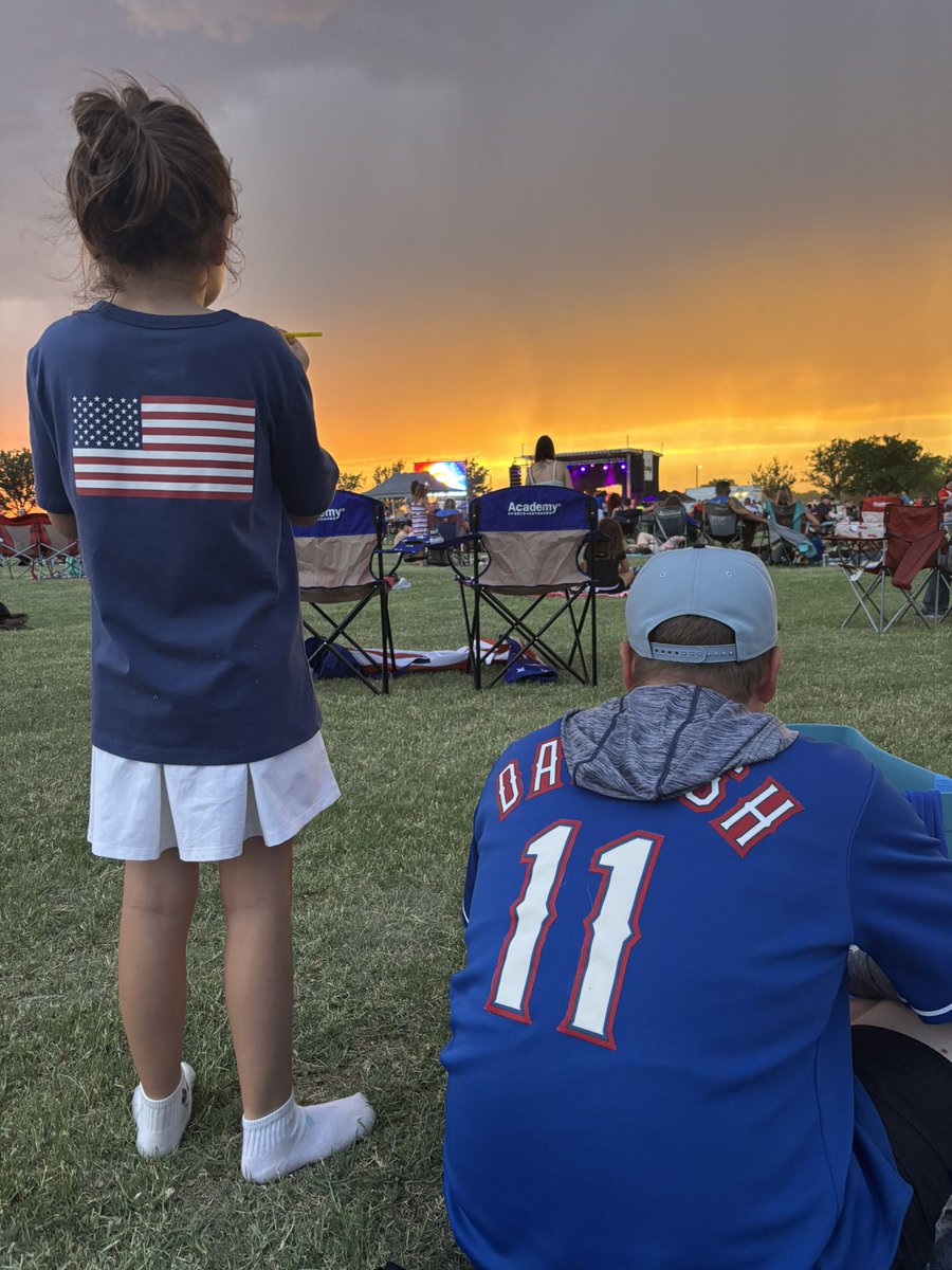 gburkNM's tweet photo. Hope everyone had a safe and happy holiday weekend. Happy 250th birthday to our country. Thankful for her beauty &amp; those who fought for our freedoms. 💙🇺🇸 https://t.co/e6rnwtGgoN