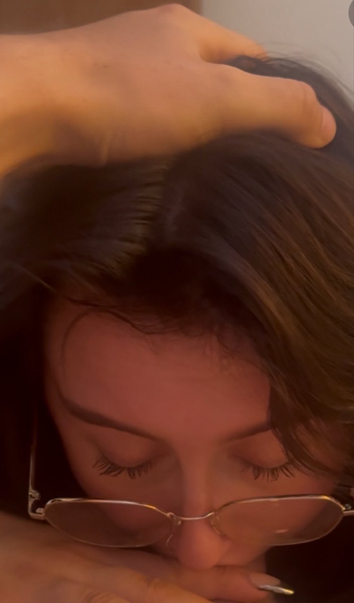 cdmcert's tweet photo. very rare drunk head video on offer, dm me ;) #sellingcontent #ukgirl #contentseller https://t.co/Kkv1tvtLJF